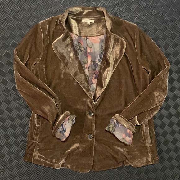 Mystree Jackets & Blazers - Mystree Womens Brown Velvet Jacket Size Small